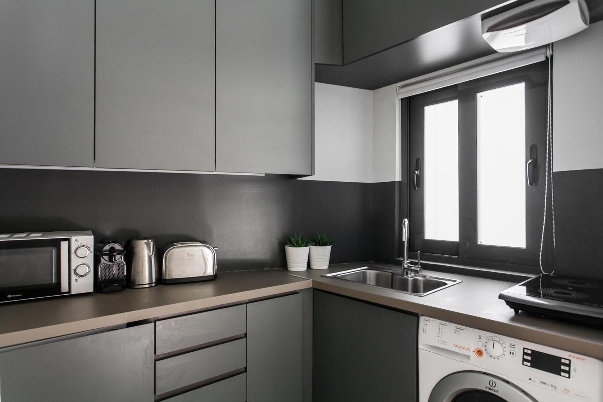 Appartamento The Hill By Zoia Living Atene Esterno foto